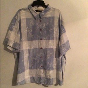 Tapestry Vintage Blue & White Button Down Shirt. Size 26/28W.